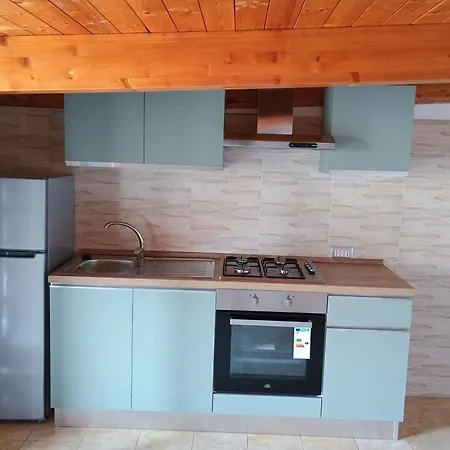 Apartment A & J *