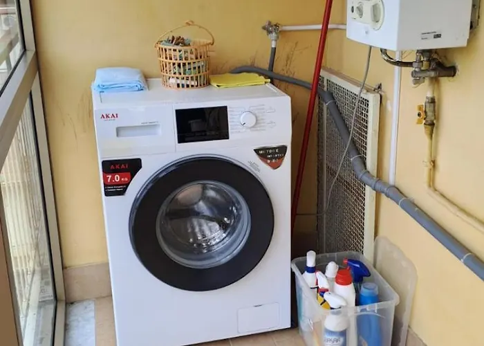 Апартаменты A & J *